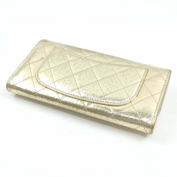 CHANEL Authentic Gold Leather Logo Wallet - Picture 2 of 8